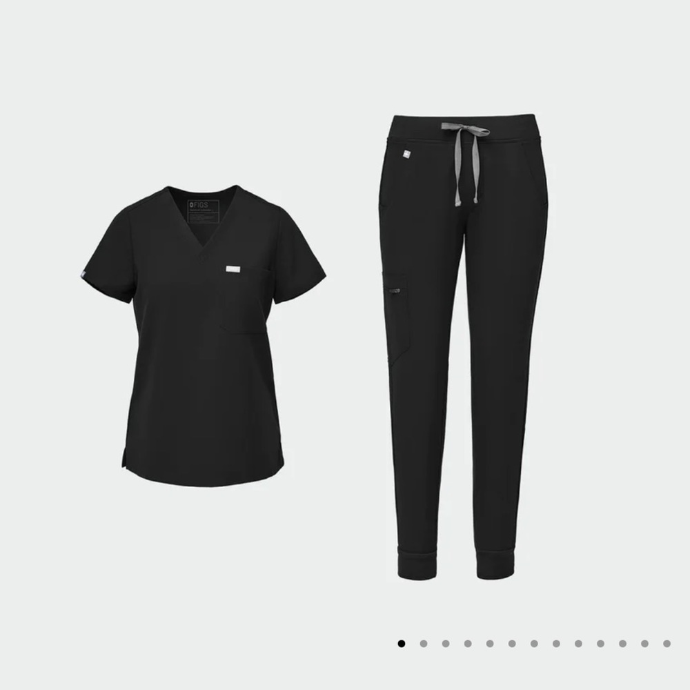 figs large jogger scrub set
